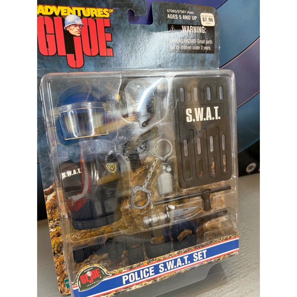 Hasbro Toys - G.I. Joe - Police S.W.A.T. Accessory Set